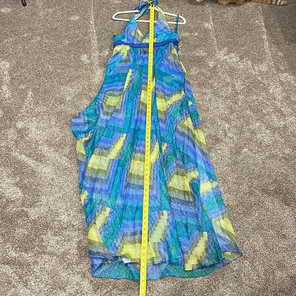 BCBGMaxAzria Multicolor Maxi Dress - Picture 9 of 10
